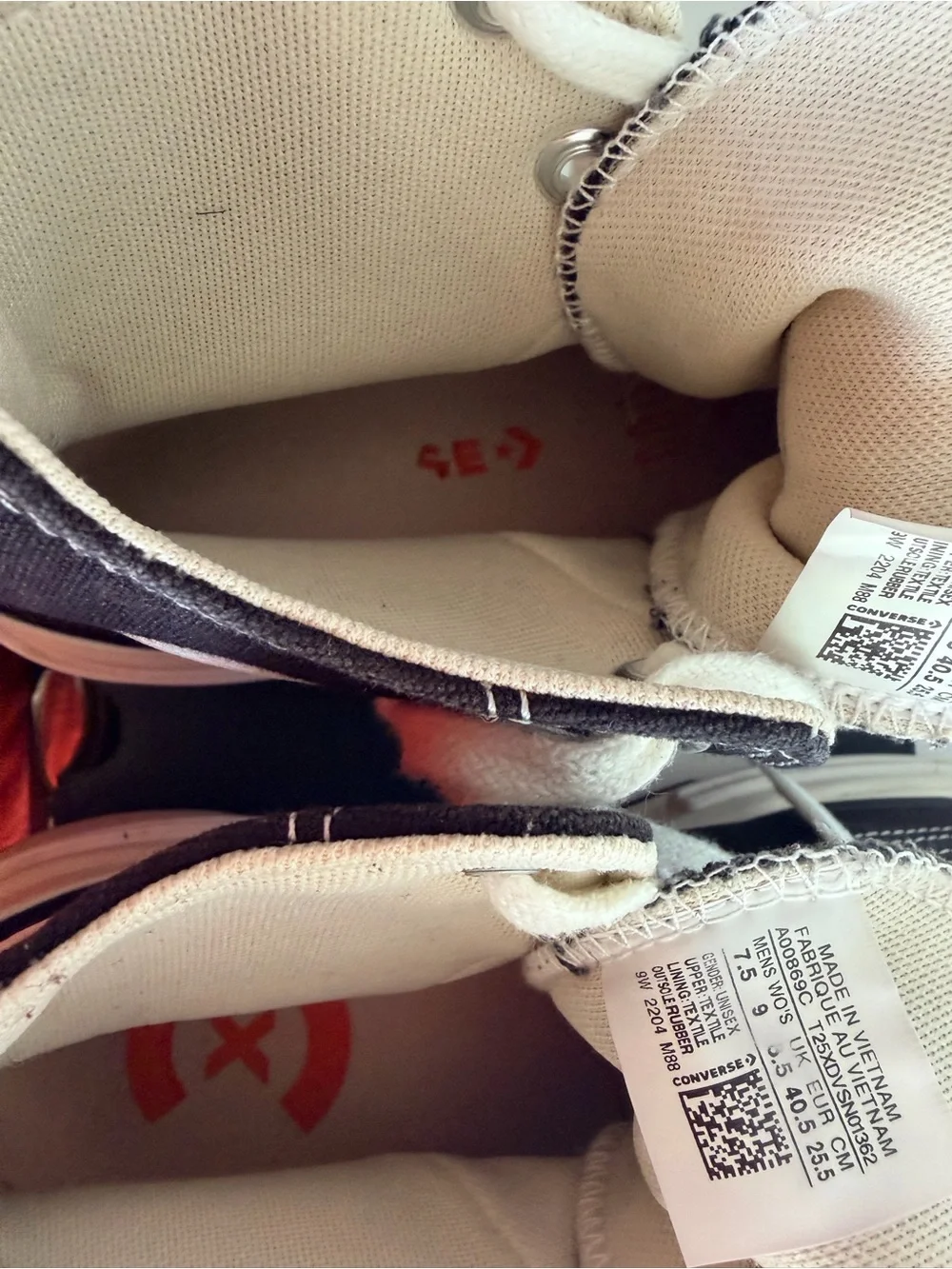 Converse size very
